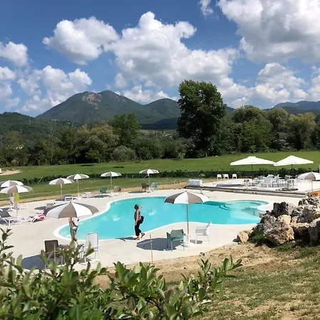 Le Sequoie 3* 카르솔리