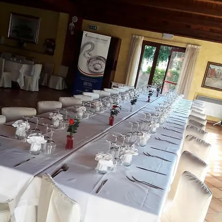 Le Sequoie 호텔 카르솔리