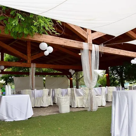 Le Sequoie 3* 카르솔리